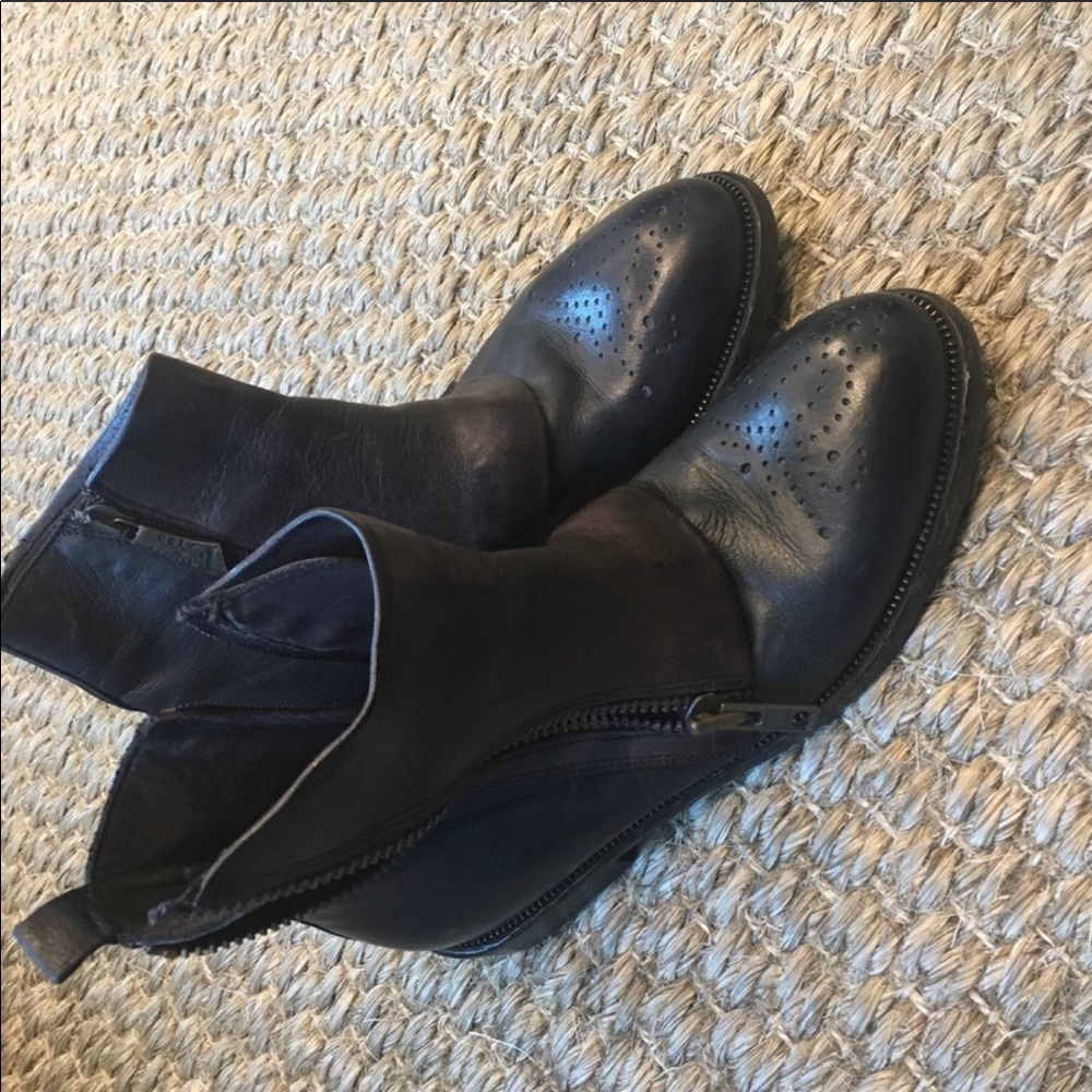 Bottega veneta Navy/brown ankle boots